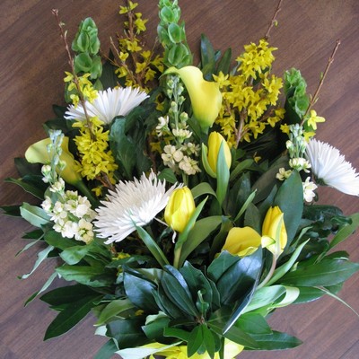 yellow and white tied sheaf