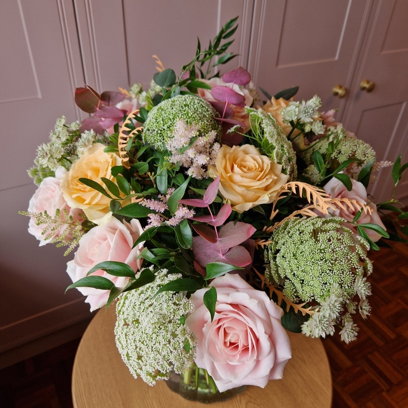 pink and apricot bouquet