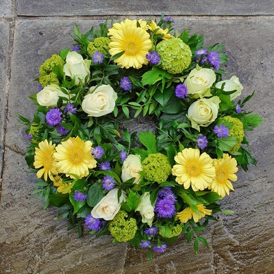 White Rose Wreath Ring