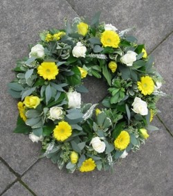 Yellow spring wreath