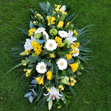 yellow and white funeral oasis spray
