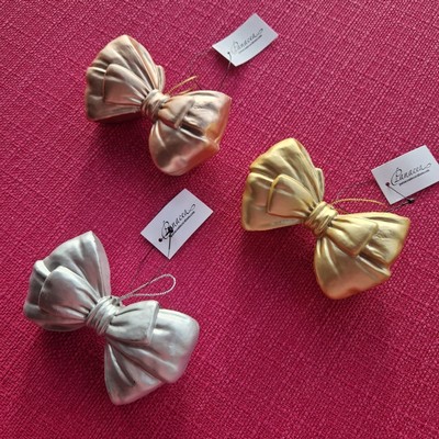 Bow Decorations