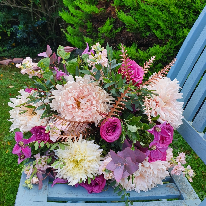 Autumn Bouquet, Glynde Bouquet, Autumn mauve pink and cream, 