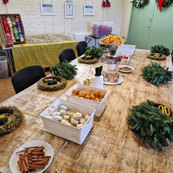 Christmas door wreath workshop