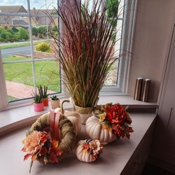 Faux autumn grass plant