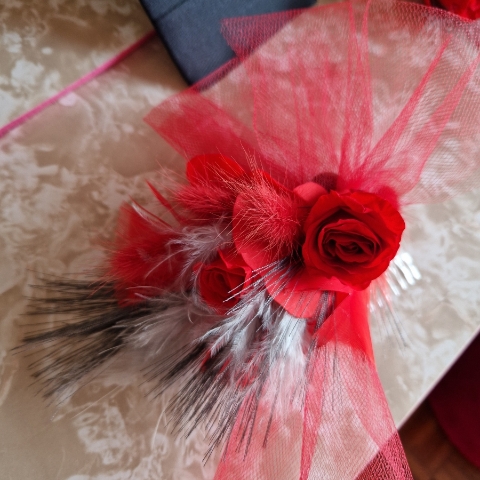 Red Rose Hair Comb with Matching Buttonholes – Preserved & Handmade
