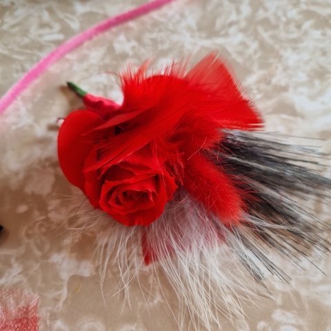 Red Rose Hair Comb with Matching Buttonholes – Preserved & Handmade