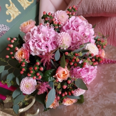 Summer Berry Bouquet with pink and apricot hydrangea, dahlias, and hypericum berries – seasonal floral arrangement perfect for Seaford & Sussex delivery
